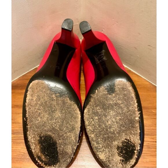 Gucci Womens Red Round Toe Stilettos Heel Platform Pump Shoes Size 40 - Picture 7 of 9